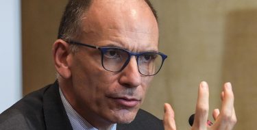 Letta: L’Ucraina nella UE? Per le scelte e la storia di domani serve una Confederazione europea